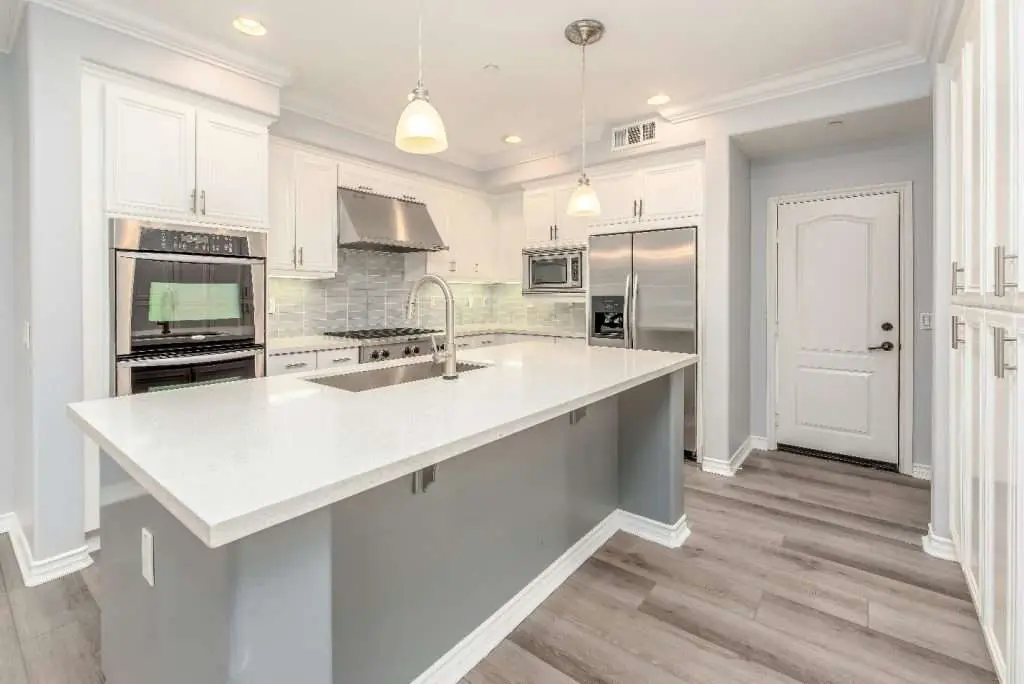 Chic Kitchen Design
